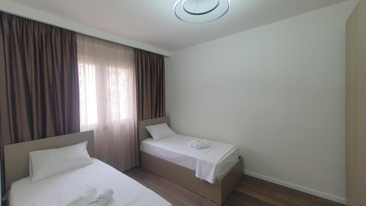 Amelja'S Apartment ชโคเดอร์ ภายนอก รูปภาพ