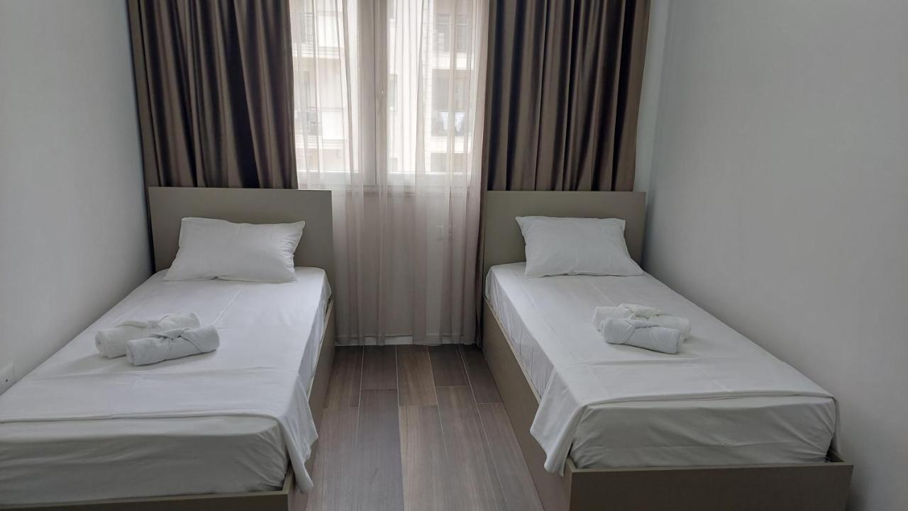 Amelja'S Apartment ชโคเดอร์ ภายนอก รูปภาพ